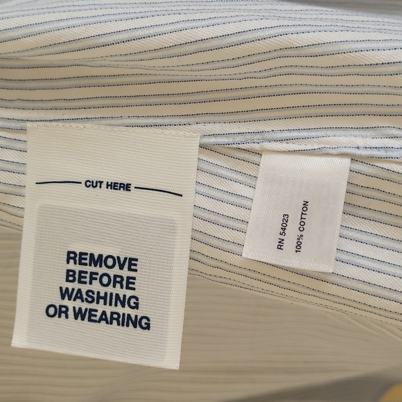 GAP-Women's button-down shirt - Picture 7 of 13